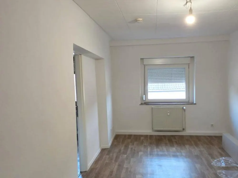 Helle 2 ZKB-Wohnung mit Einbauküche in Püttlingen - frei ab 01.10