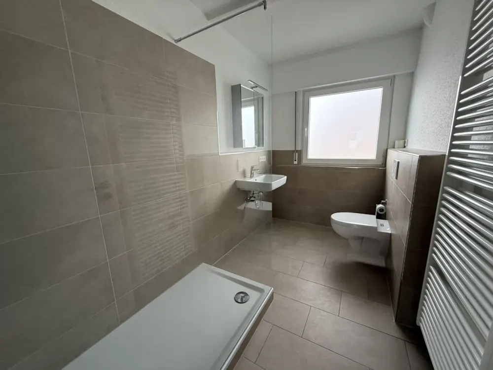 Attraktive 2-Zimmer-Wohnung mit Stellplatz in Eggenstein-Leopoldshafen