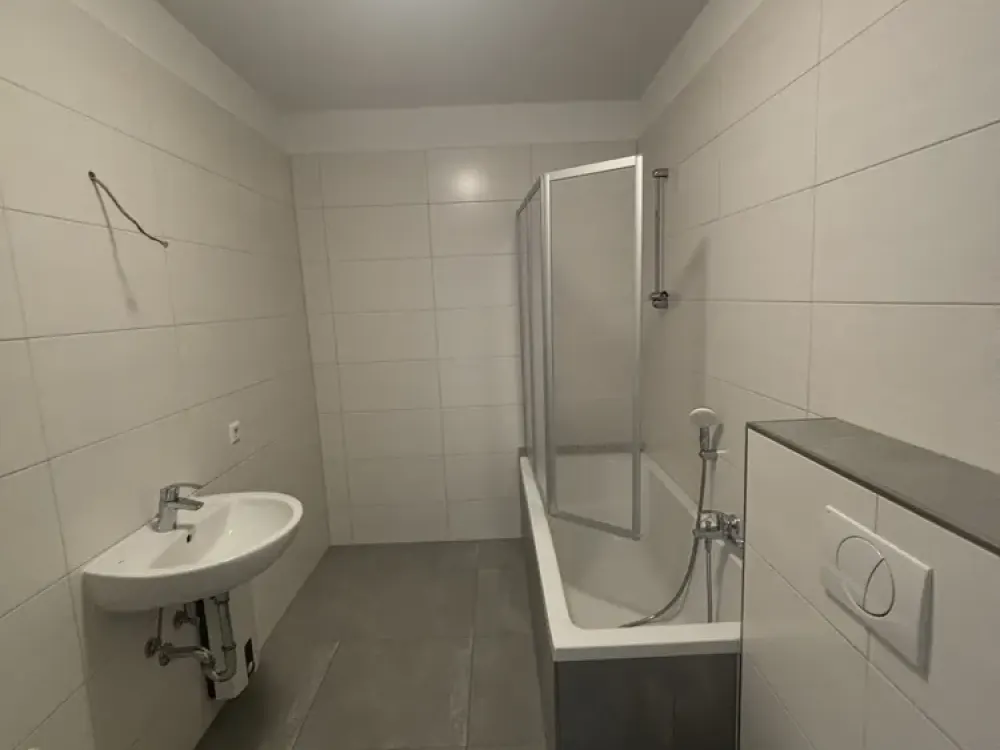 Helle 2-Raum-Wohnung mit offener Küche in Gohlis Mitte