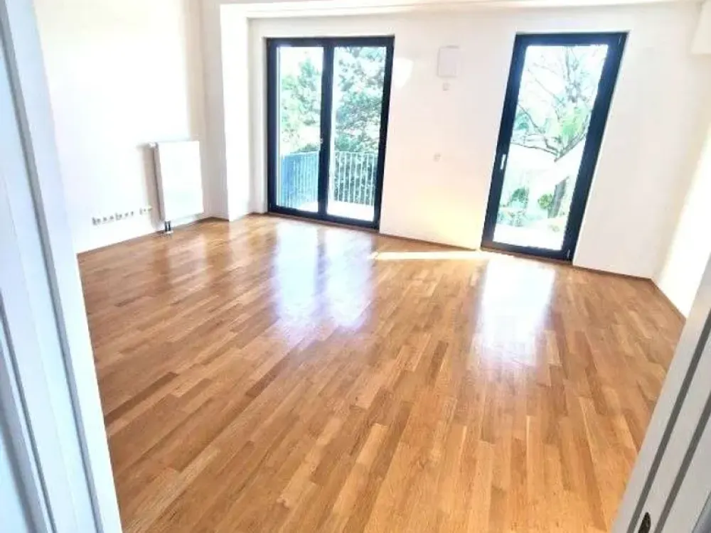 Großzügige, moderne und helle 5 Zimmer-Wohnung in Ismaning