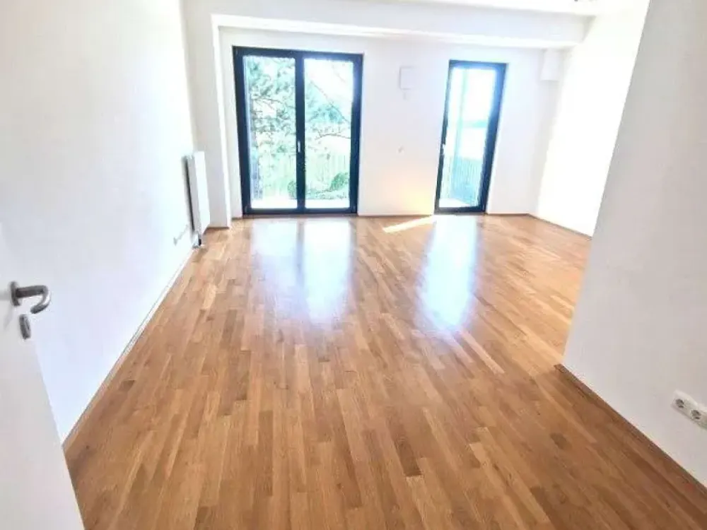 Großzügige, moderne und helle 5 Zimmer-Wohnung in Ismaning