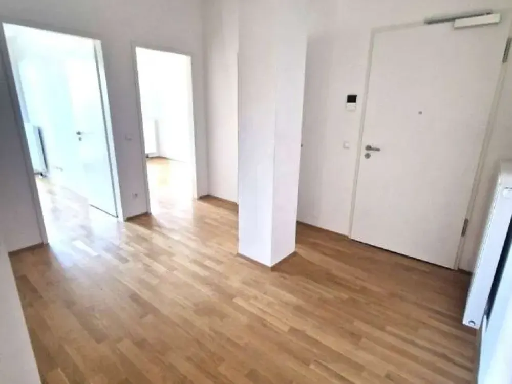 Großzügige, moderne und helle 5 Zimmer-Wohnung in Ismaning