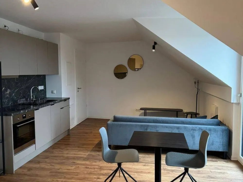 Modern möblierte 1-Zimmer-Single-Wohnung!