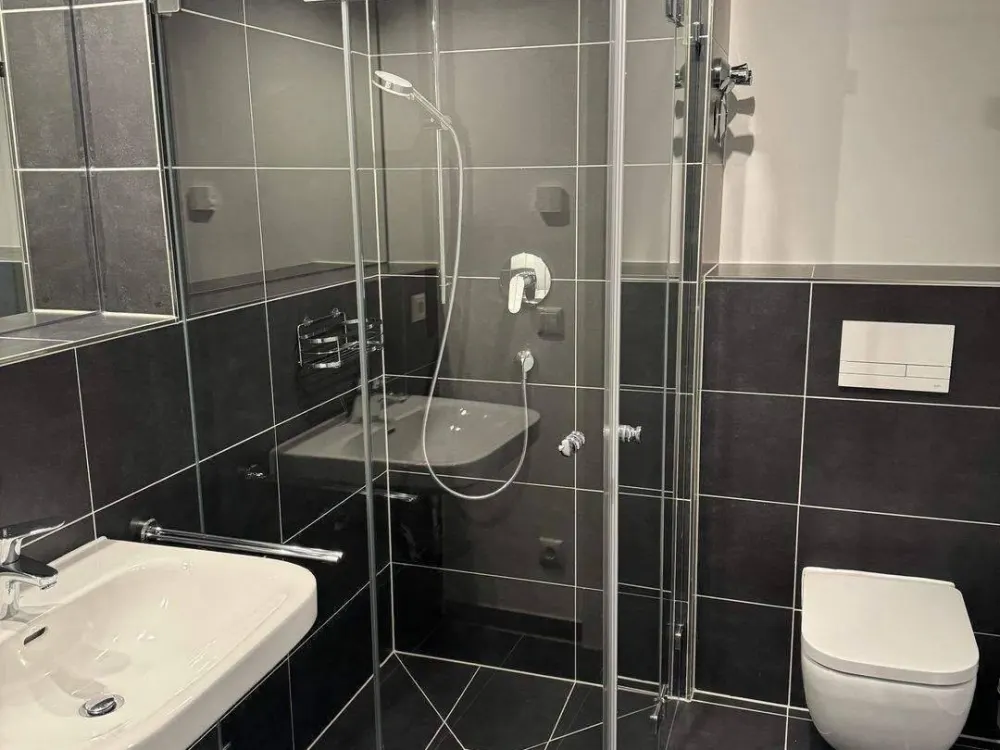 Modern möblierte 1-Zimmer-Single-Wohnung!