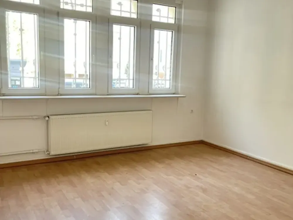 Südstadt: Barrierefreie 2-Zimmer-Wohnung mit Terrasse!