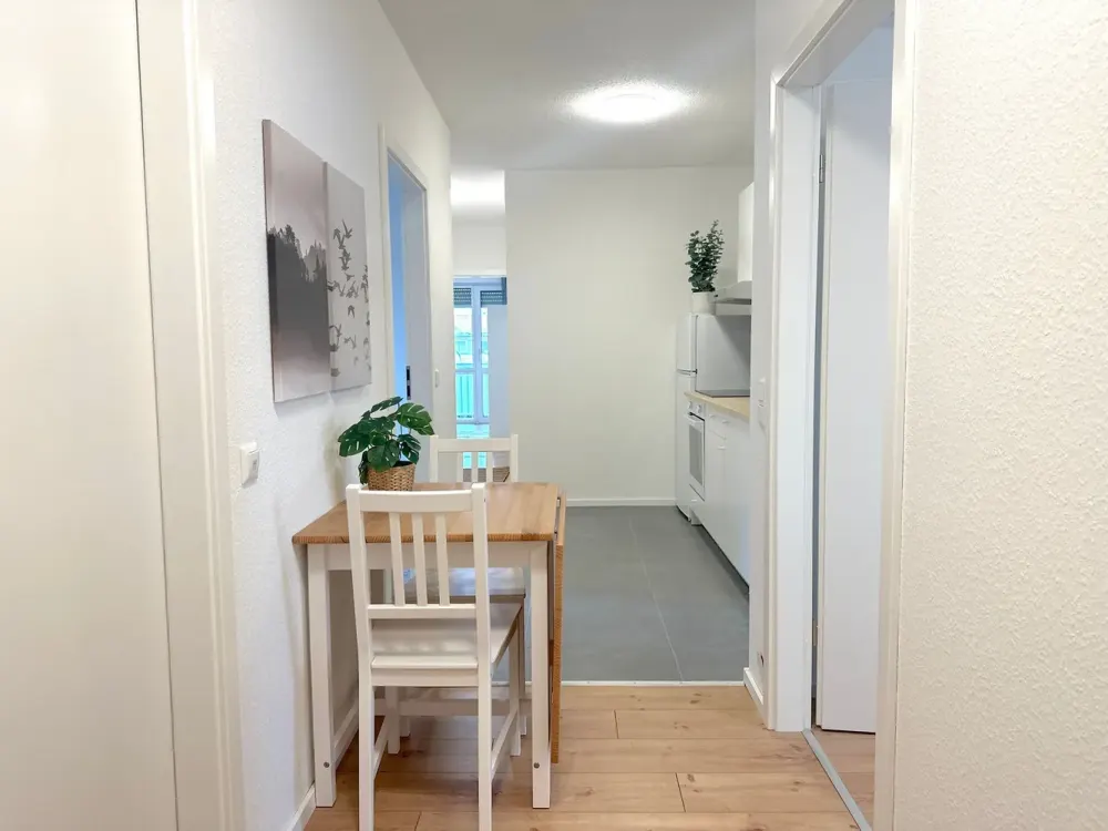 Exklusives Zimmer frei in unserer 4er WG in Frankfurt am Main - ab dem 01.10