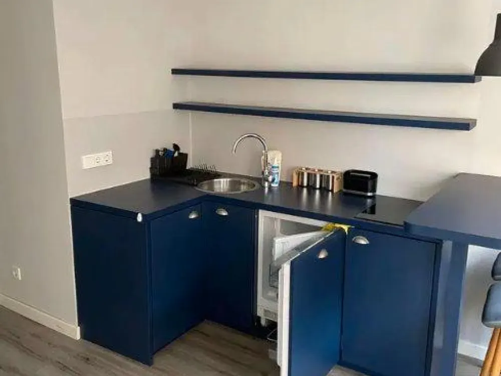 modernes Appartement im 2.OG am Hansaring mit EBK