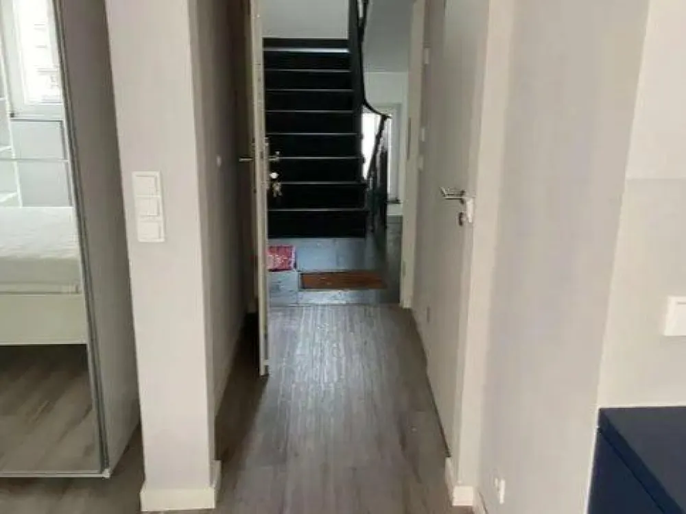 modernes Appartement im 2.OG am Hansaring mit EBK