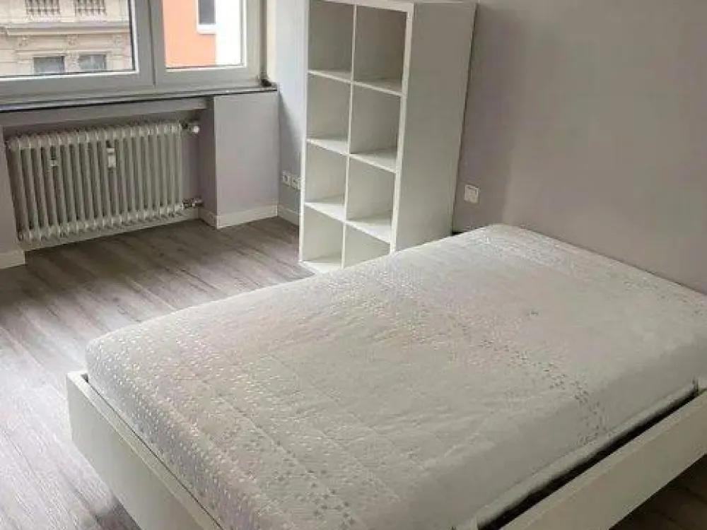 modernes Appartement im 2.OG am Hansaring mit EBK