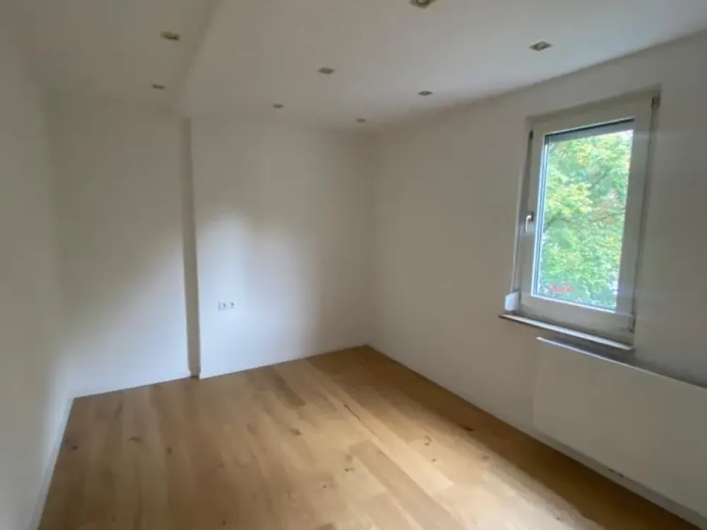 schöne 3-Zimmer-Wohnung mit Einbauküche in Stuttgart Hedelfingen