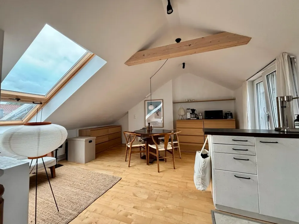 Drei Zimmer Maisonettwohnung in Walle Osterfeuerberg zu vermieten