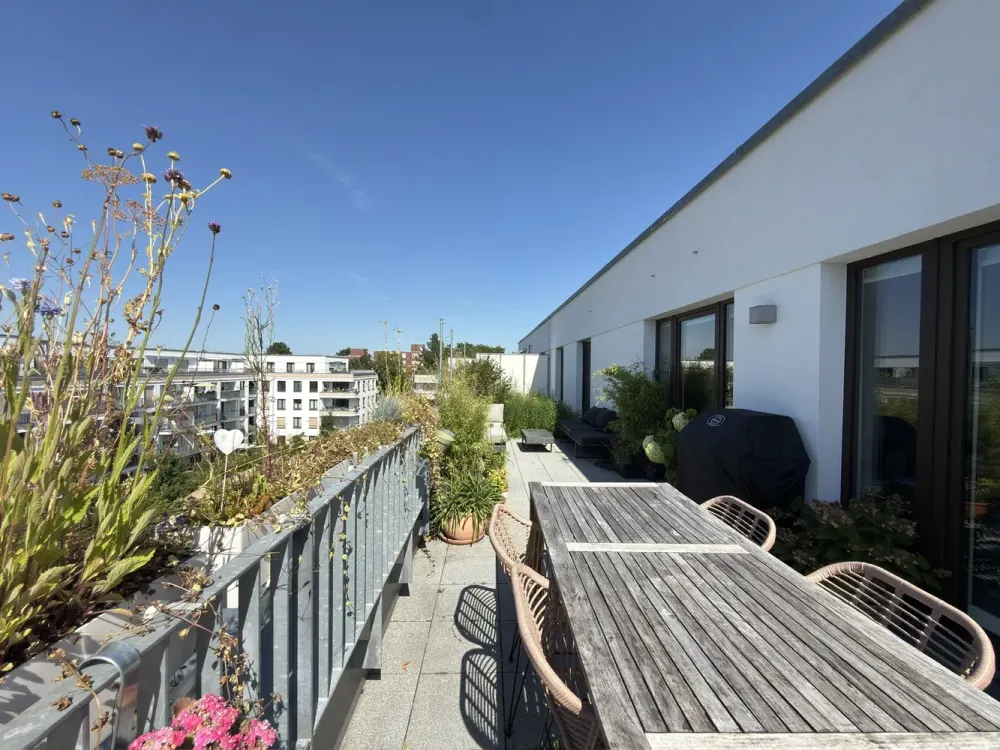 Wohnen über den Dächern, modernes Penthouse mit 35 m² Dachterrasse