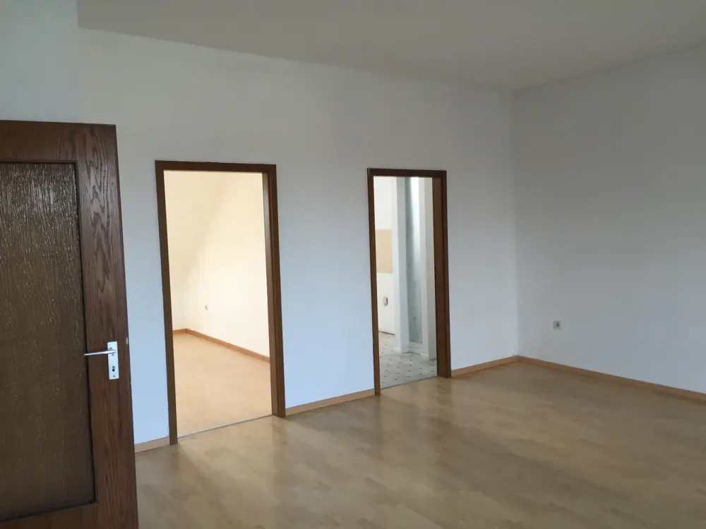 Helle Dachgeschosswohnung mit grosser Dachterrasse