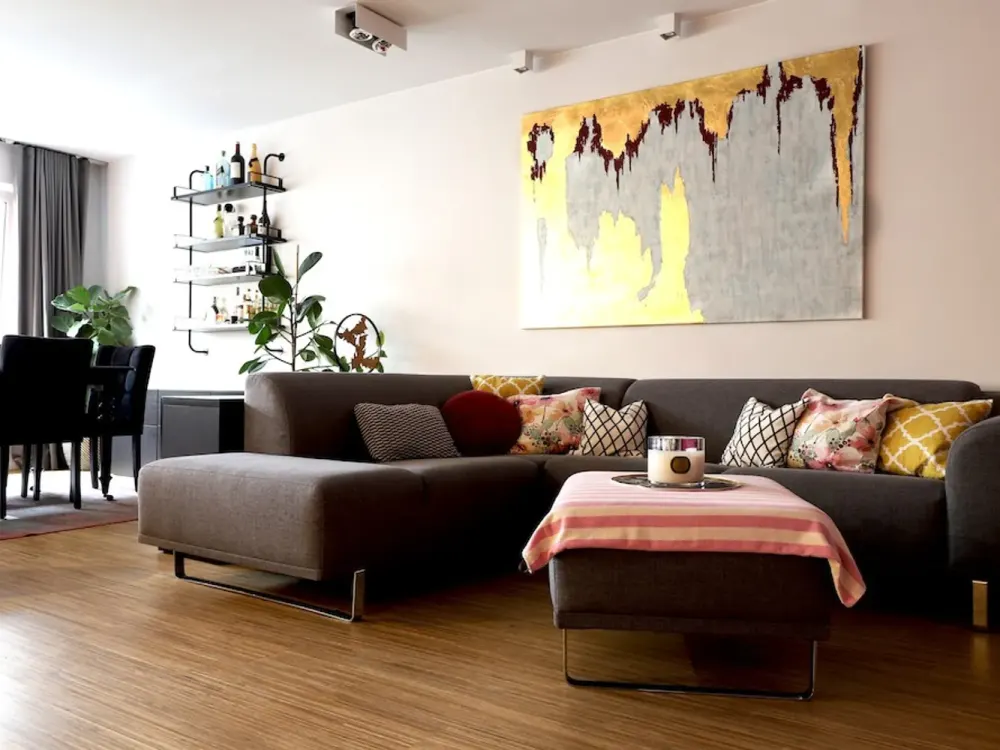Westend-Süd: Top aufgeteilte 4-Zimmer Wohnung mit Balkon und Gemeinschaftsgarten