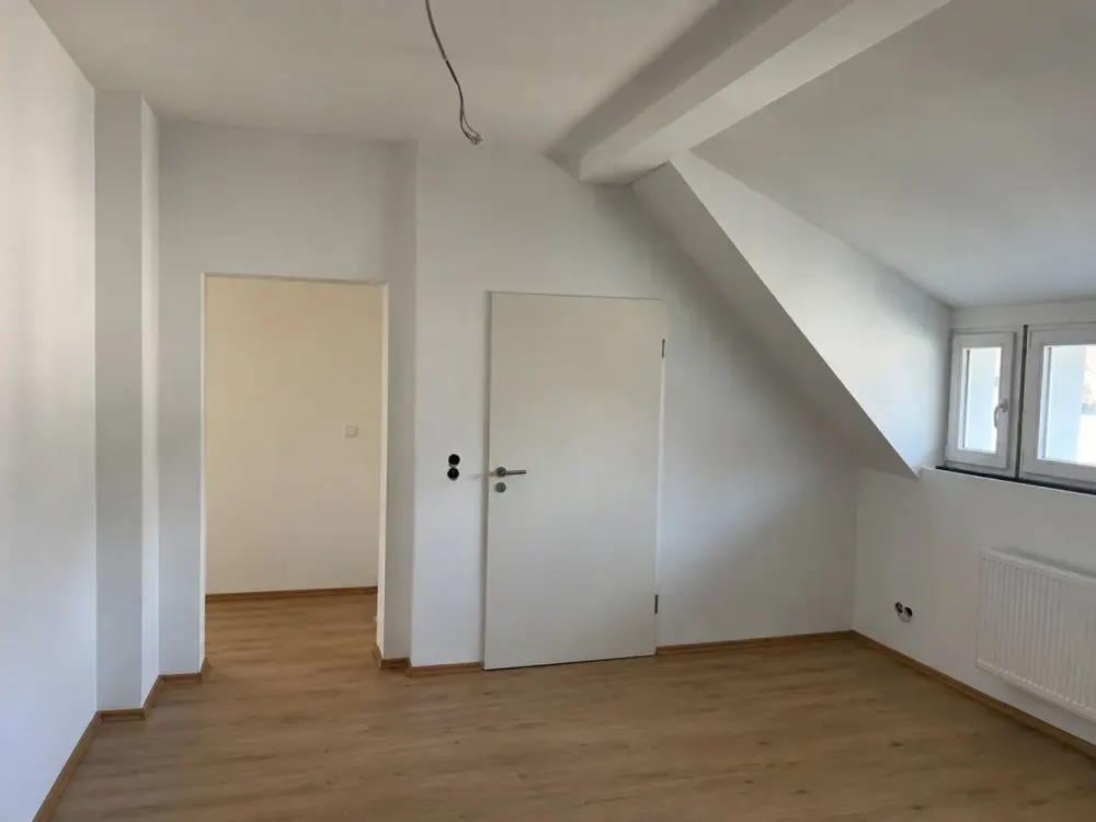 Charmante 4 - Zimmer - Wohnung im Denkmal