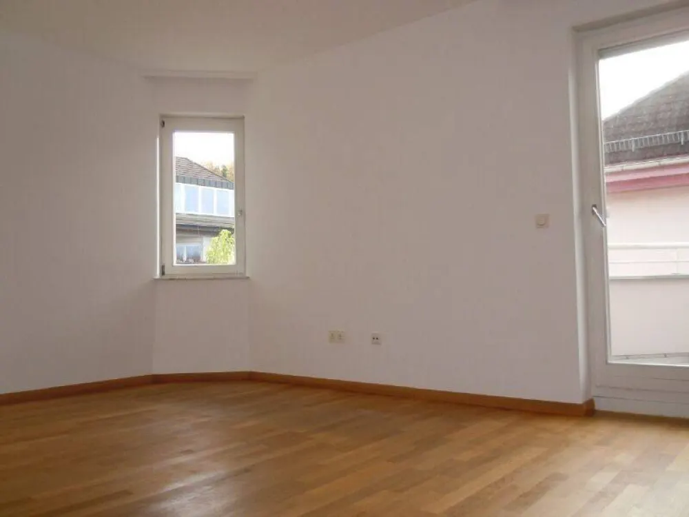 Dresden-Loschwitz - Ihre neue geräumige 3-Zimmerwohnung nahe den Elbwiesen