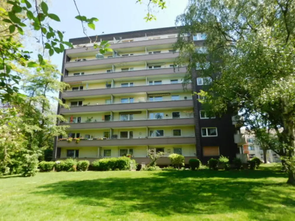 Ansprechende und renovierte1-Raum-Wohnung in grüner Umgebung sucht neuen Mieter...