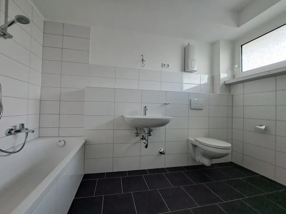 Ansprechende und renovierte1-Raum-Wohnung in grüner Umgebung sucht neuen Mieter...