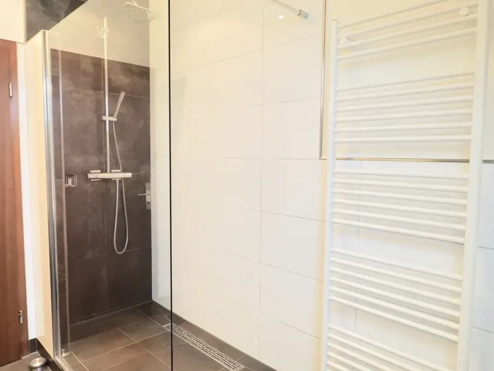 Individuelle & sehr gemütliche 2,5 Zimmer Wohnung in schönem Jugendstilhaus am Rande der Innenstadt