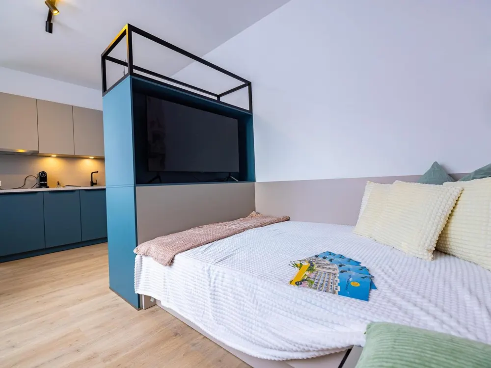 Attractive 2-Room New-Build Apartment with Modern Fitted Kitchen WE 13