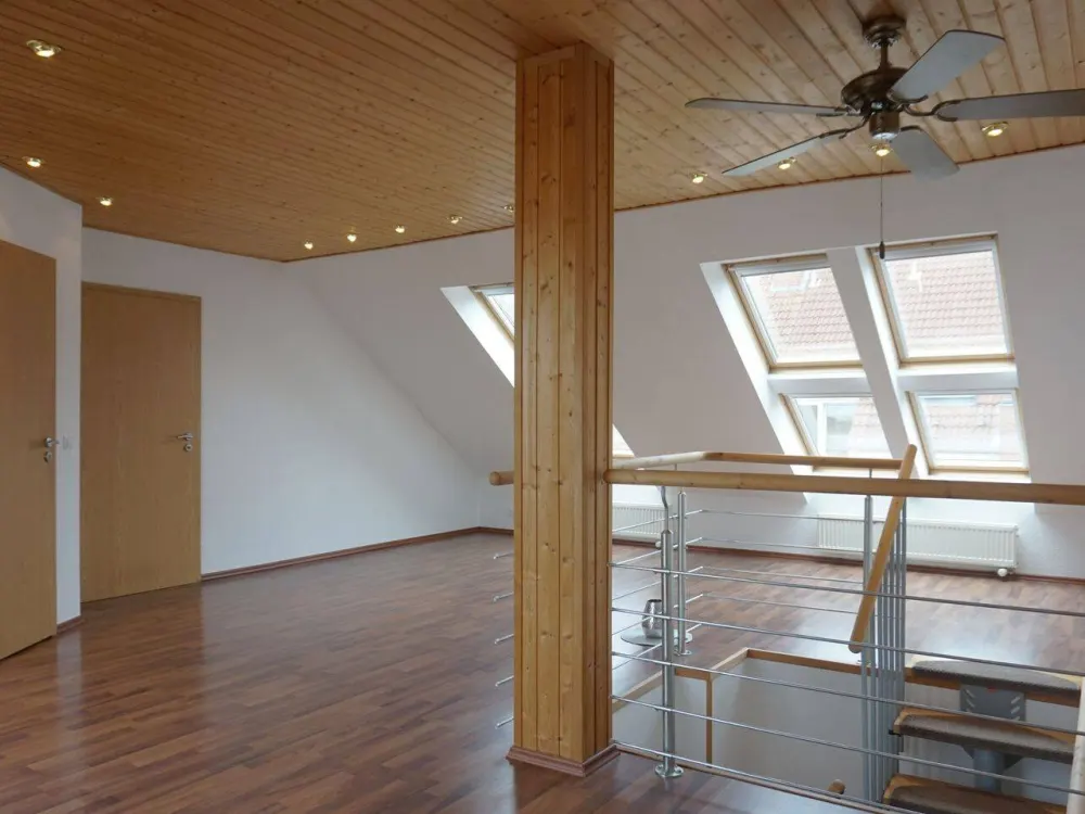 Attraktive 4-Zimmer-Maisonnette-Wohnung in ruhiger Lage von Vahrenwald!