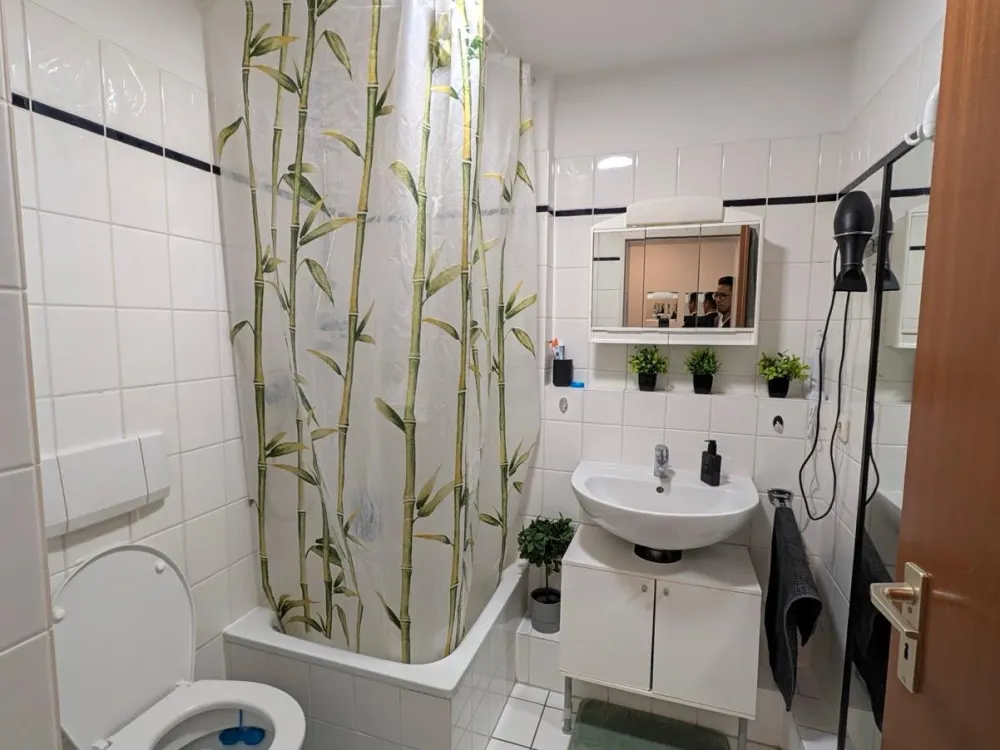 Helle 1-Zimmer-Wohnung mit Balkon in Köln-Nippes