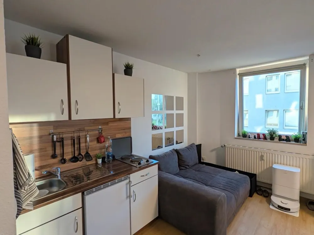 Helle 1-Zimmer-Wohnung mit Balkon in Köln-Nippes