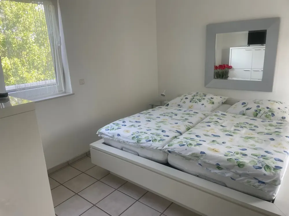 Exklusive und voll möblierte Wohnung direkt am Stadtgarten