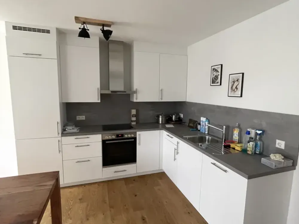 Moderne 3-Zimmer Wohnung mit Balkon und Stellplatz