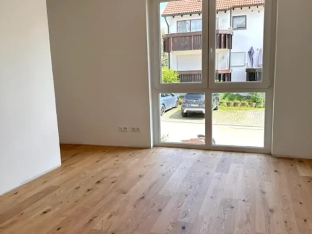 Moderne 3-Zimmer Wohnung mit Balkon und Stellplatz