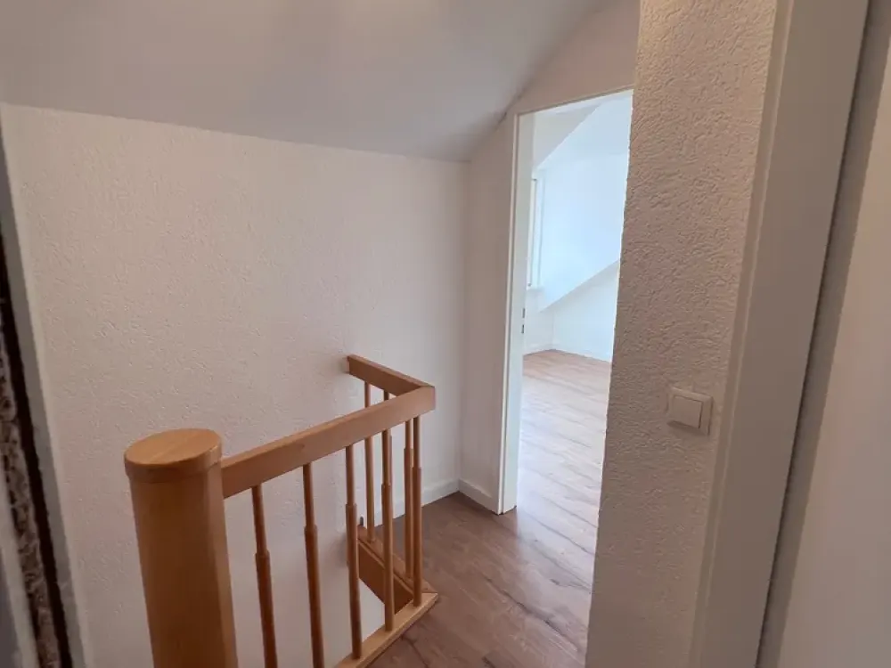 Frisch renovierte 3-Zimmer Maisonettewohnung