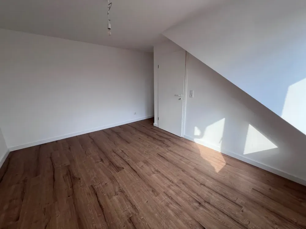 Frisch renovierte 3-Zimmer Maisonettewohnung