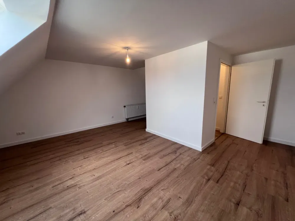 Frisch renovierte 3-Zimmer Maisonettewohnung