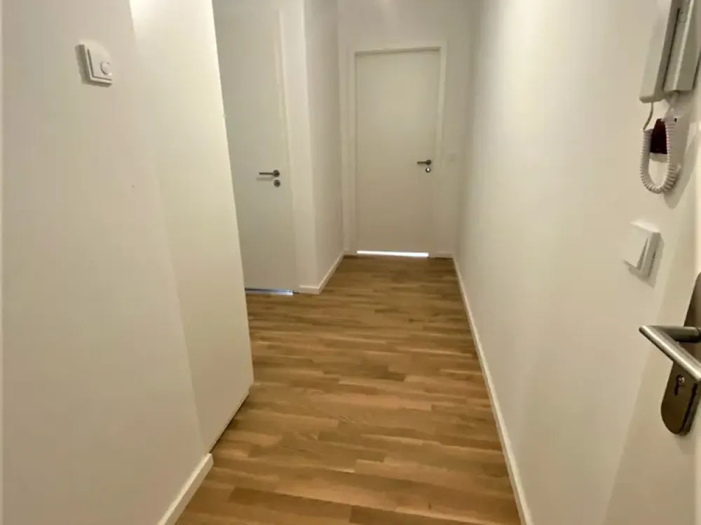 Ein echtes Wasserjuwel: 2 Zimmer, große Terrasse & unvergleichlicher Dahmeblick