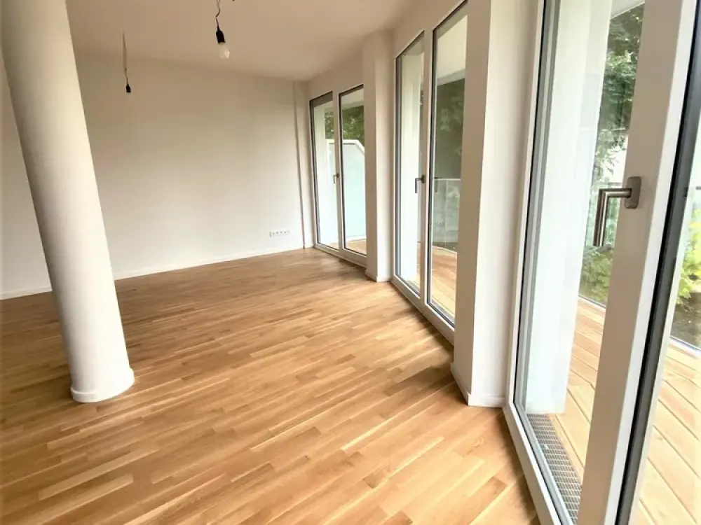 Ein echtes Wasserjuwel: 2 Zimmer, große Terrasse & unvergleichlicher Dahmeblick
