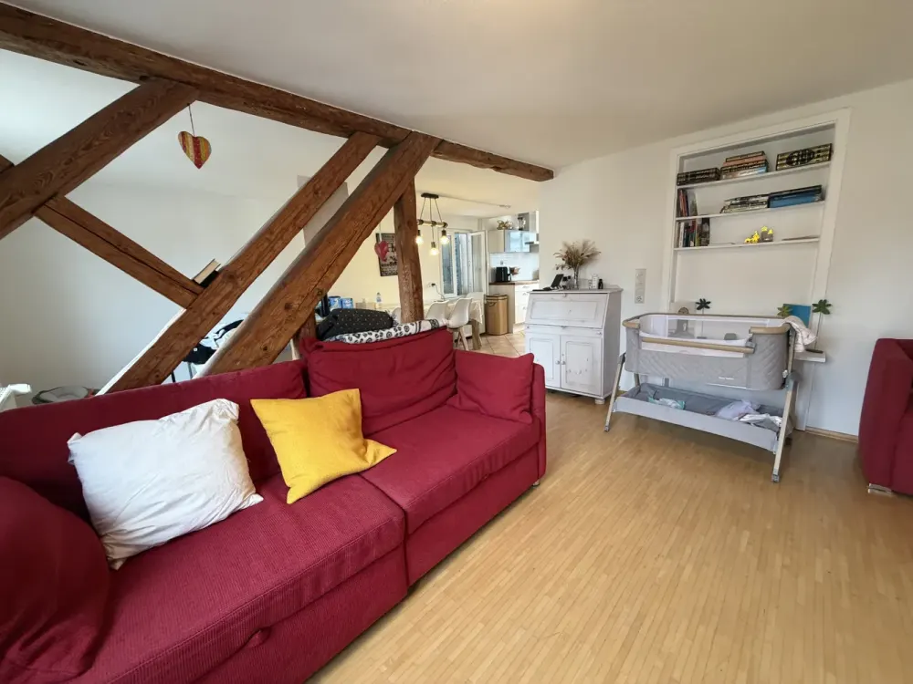 Schöne 2,5-Zimmer Maisonette-Wohnung, mit Bergsicht in zentraler Lage in Friedrichshafen!!