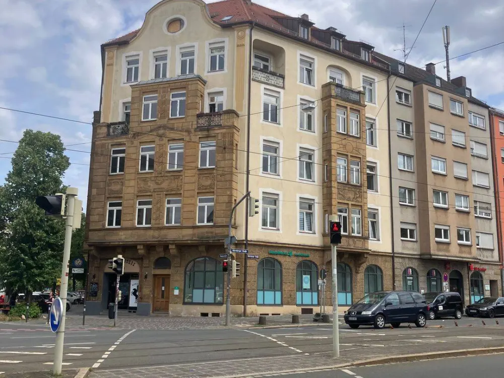 3-Zimmer-Neubau-Maisonette im Dachgeschoss eines Baudenkmals