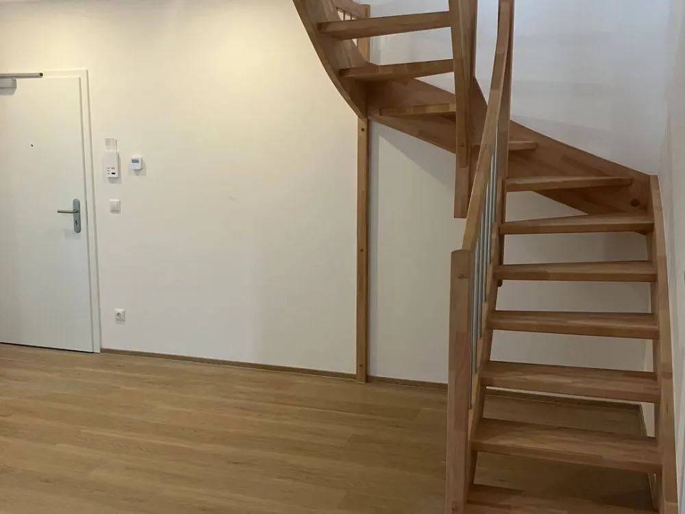 3-Zimmer-Neubau-Maisonette im Dachgeschoss eines Baudenkmals