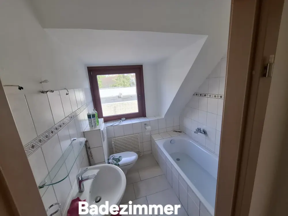 Alltagstaugliche 4-Zimmer-Wohnung in Hamburg Groß Flottbek