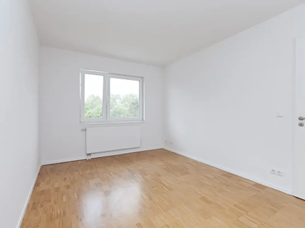 LICHTDURCHFLUTETE 2,5 Zimmer Penthousewohnung mit großer Dachterrasse!