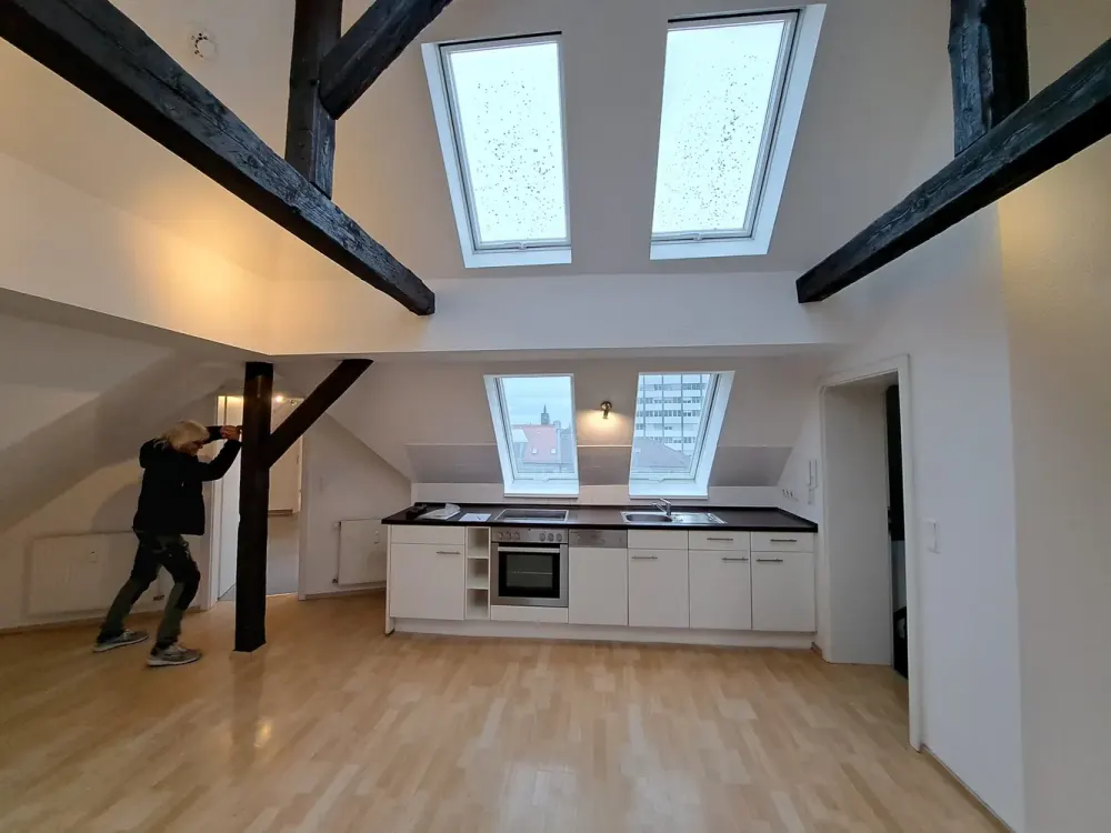 Schöne helle City-Wohnung in ansprechendem Jugendstilgebäude!