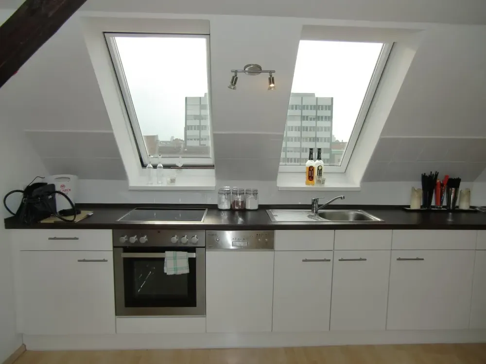 Schöne helle City-Wohnung in ansprechendem Jugendstilgebäude!
