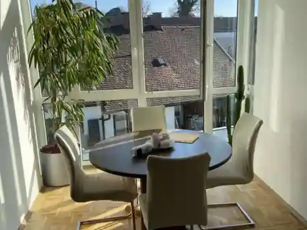 Traumhafte 71m2 Maisonette am Fuße der Altstadt: zentral, ruhig und lichtdurchflutet
