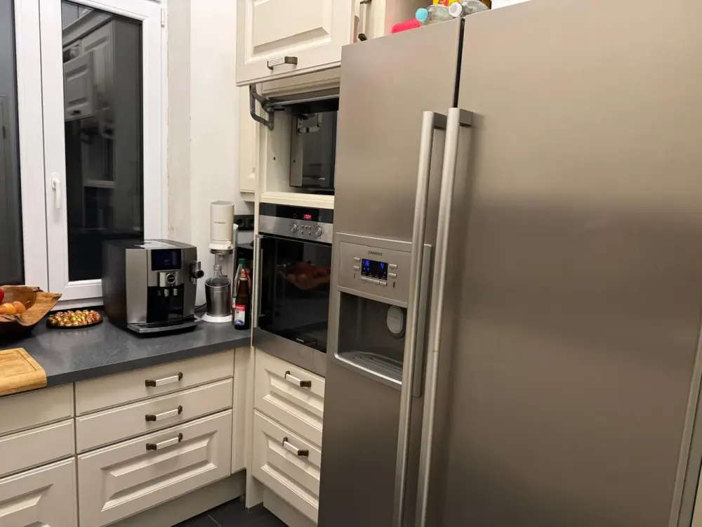 Außergewöhnliche Altbauwohnung über 3 Etagen mit Balkon & Dachterrasse in Frankfurt-Bornheim