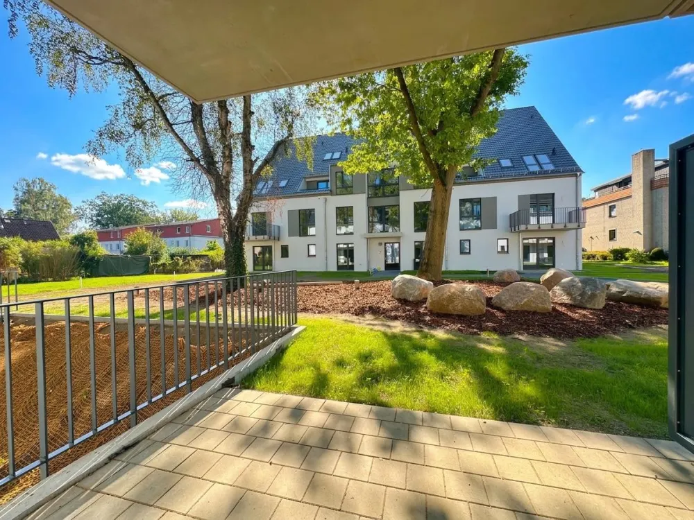 Geräumige 4 Zimmer Wohnung zur Miete in Hamburg Rahlstedt - Wentzel Dr.