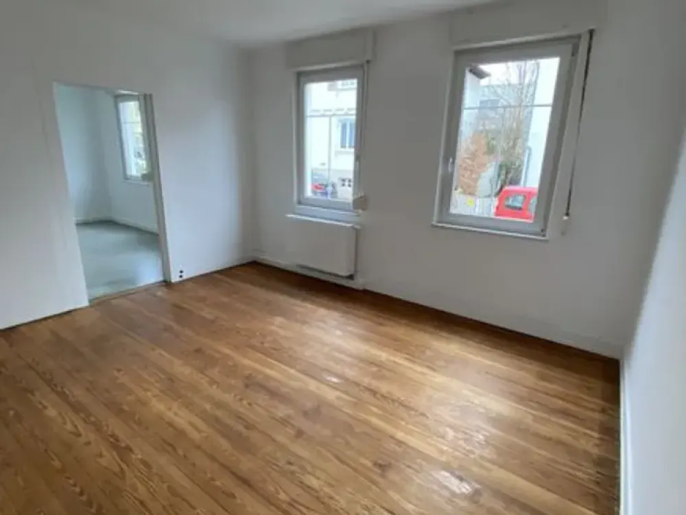 Lichtdurchflutete 3-Zimmer Altbauwohnung in Esslingen/Oberesslingen