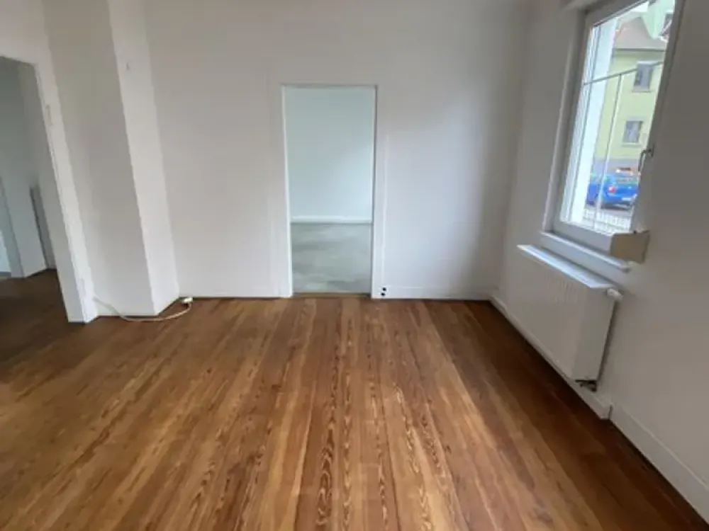 Lichtdurchflutete 3-Zimmer Altbauwohnung in Esslingen/Oberesslingen