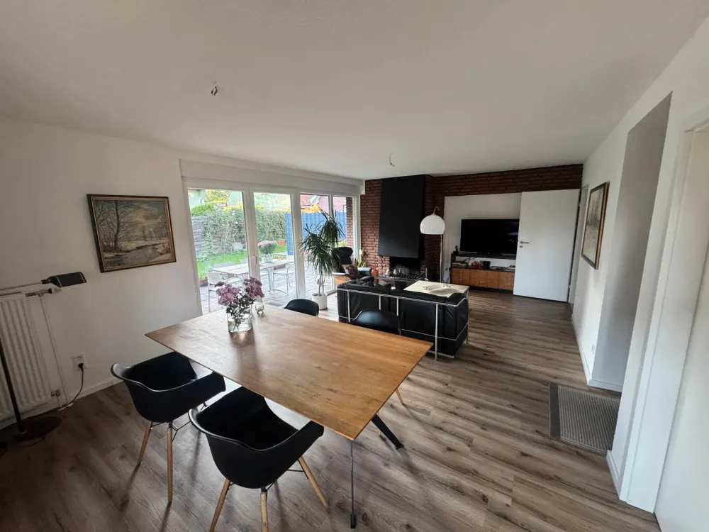 Wohnung mit Terrasse und Garten