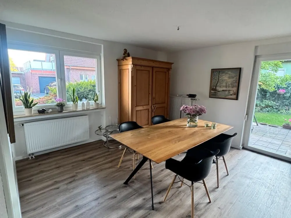 Wohnung mit Terrasse und Garten