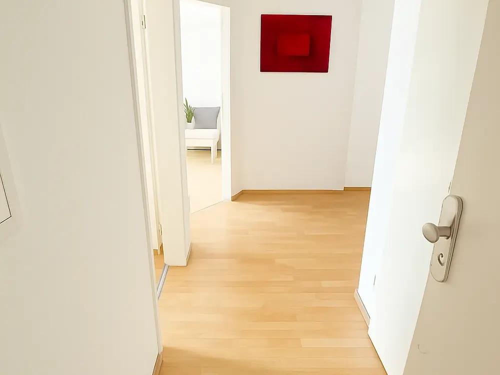 MÖBLIERT und über den Dächern von Düsseldorf: 3 Zimmer in Friedrichstadt